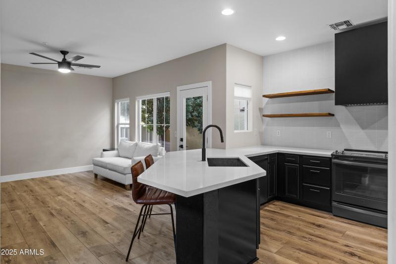 1353 S Minneola Ln-8