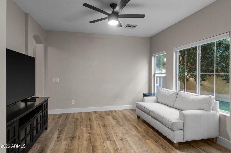 1353 S Minneola Ln-17