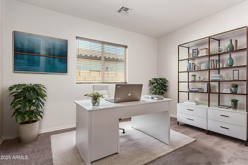 17466 W Echo Ln Den Staged