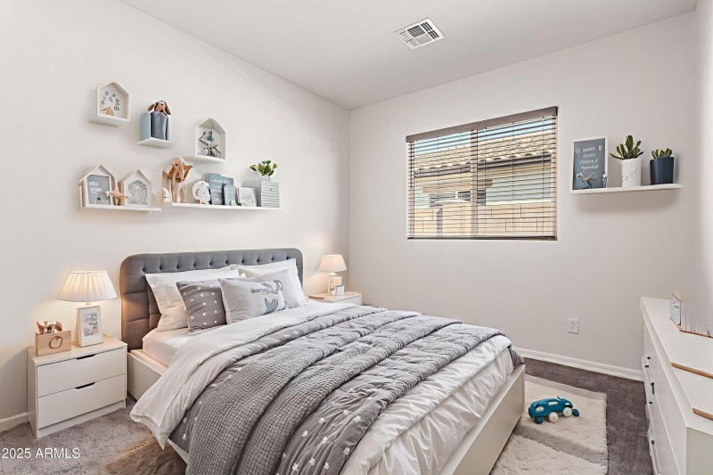 17466 W Echo Ln Third Bedroom Staged