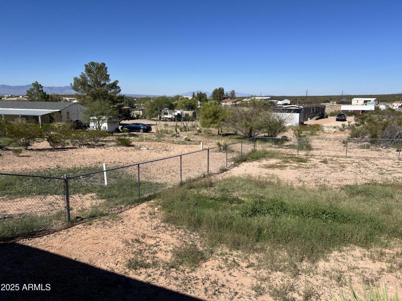 20251102_183936101_iOS