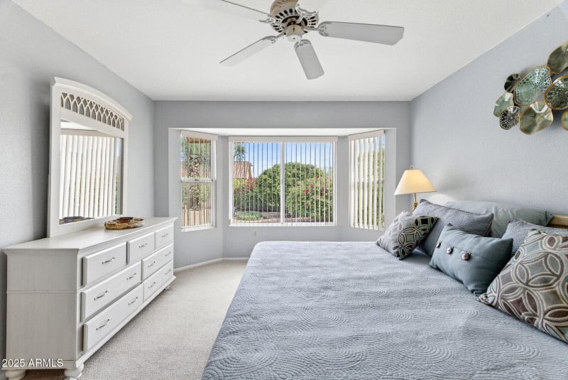 50_13548_W_Pavillion_Dr50_mls