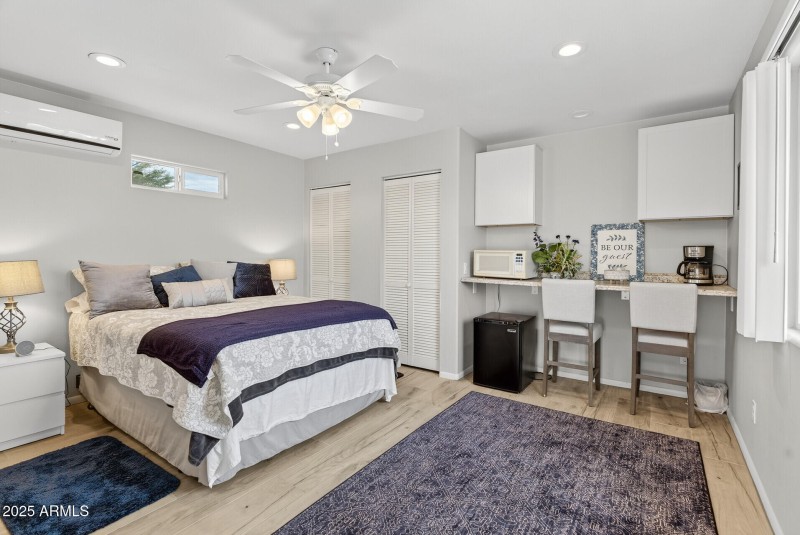 Ideal 280sqft Casita