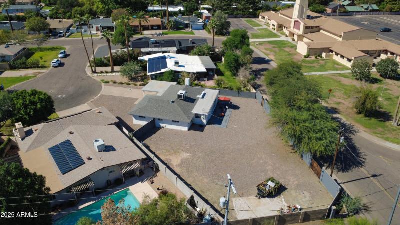 Earll back yd church street