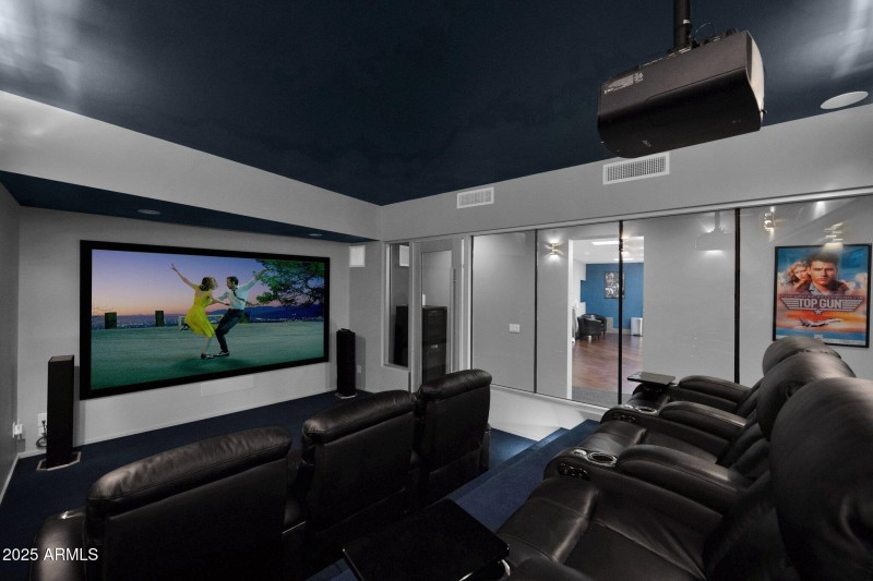 Glass Enclosed Theater, Luxury Seating