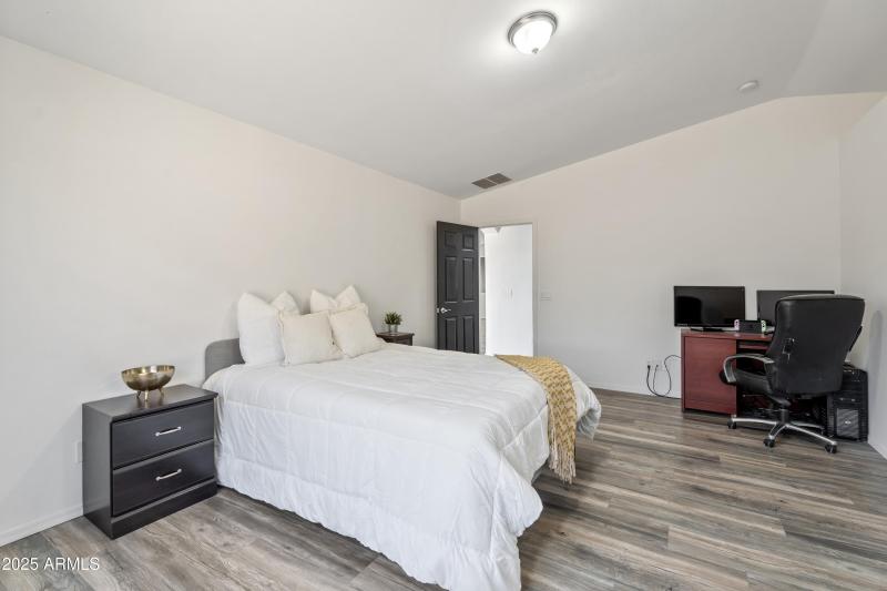 Owner's Suite + Vaulted Ceilings