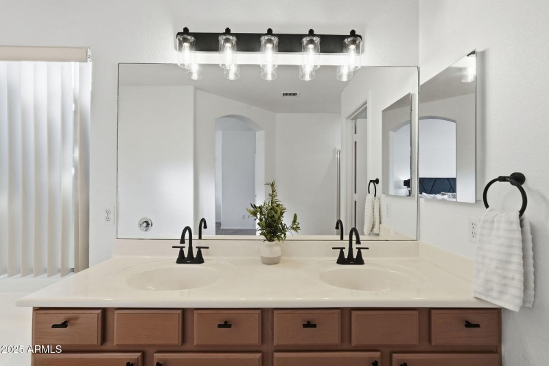 46-web-or-mls-045_ListerPros