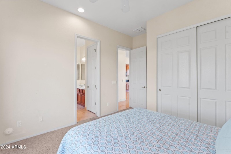 39-web-or-mls-_A749752