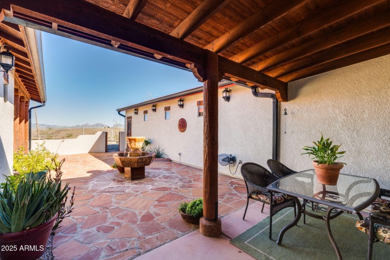 30-web-or-mls-Mustang Trail-19