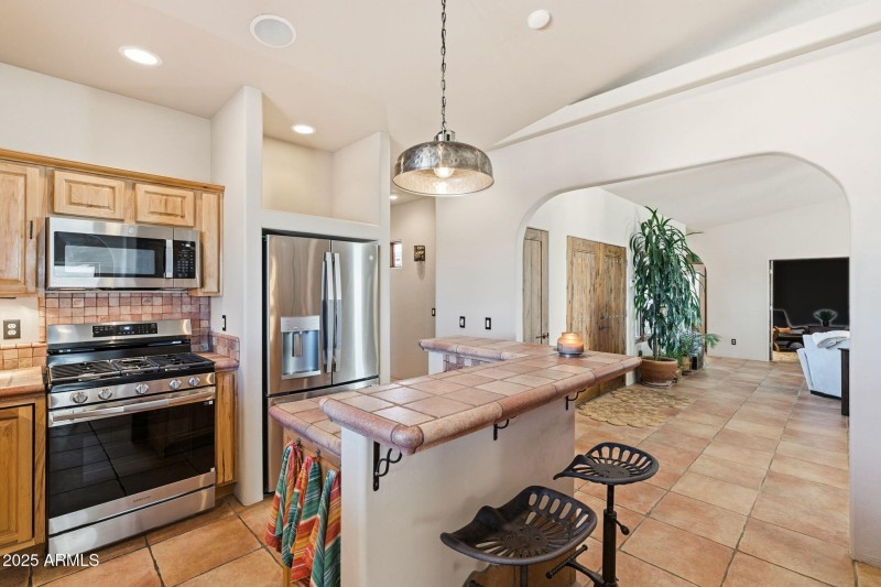 67-web-or-mls-Mustang Trail-56