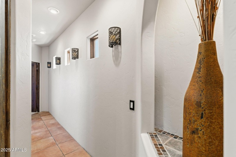 70-web-or-mls-Mustang Trail-59