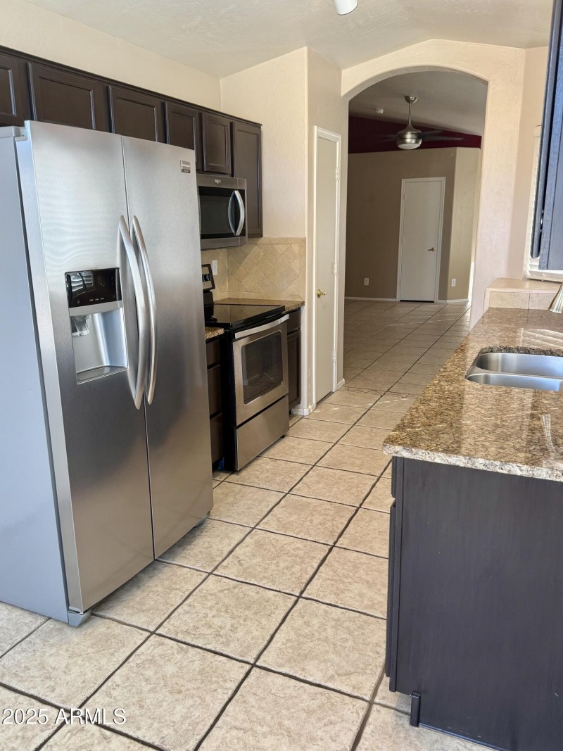 7883723B-D2A6-4974-BCC2-0368AECABF97