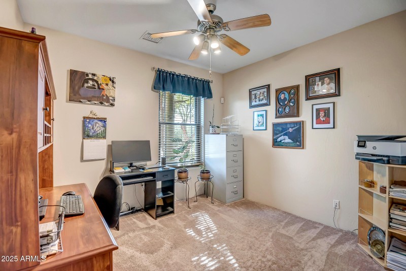 Office/Den/Bedroom 3