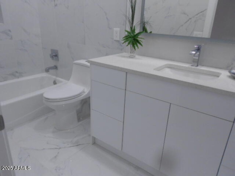 26811 N 41st Ct pic 13