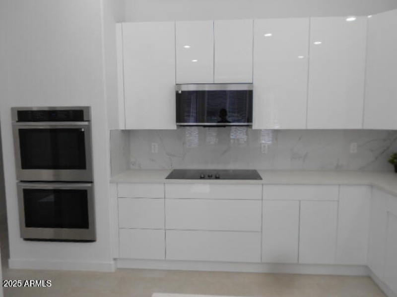 26811 N 41st Ct pic 8