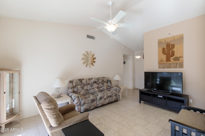 1941 E Kerby Farms Rd-5