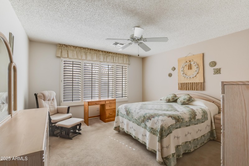 1941 E Kerby Farms Rd-14