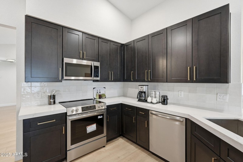 17-web-or-mls-017_ListerPros