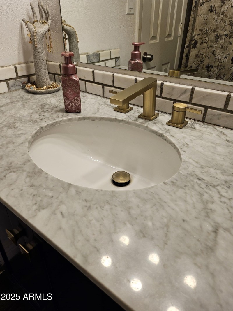 Master Bathroom - Vanity