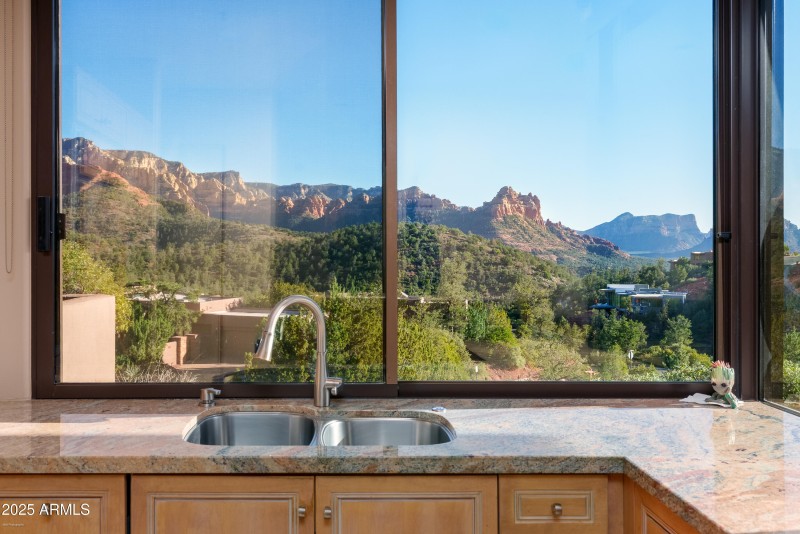 207 Munds Mountain Cir Sedona AZ-40