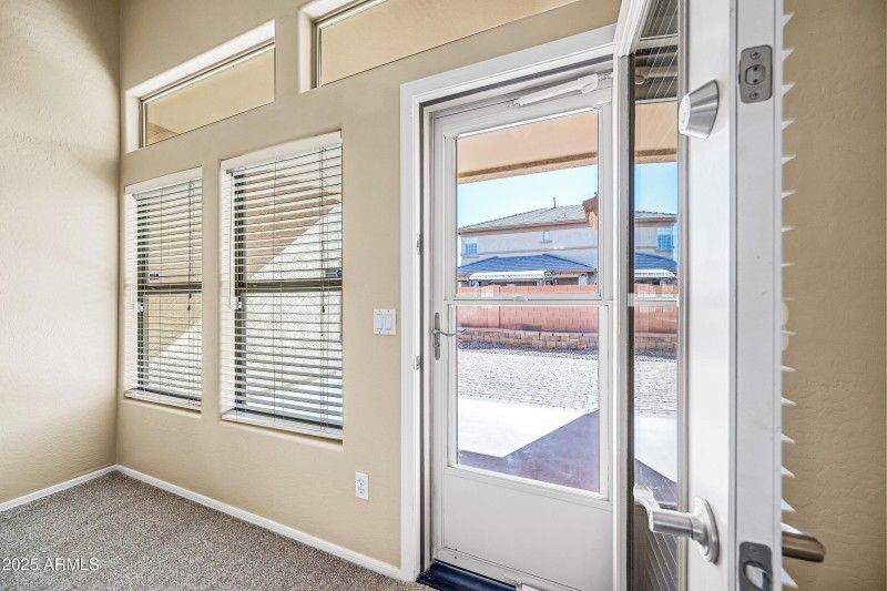 EXIT TO COVERED PATIO