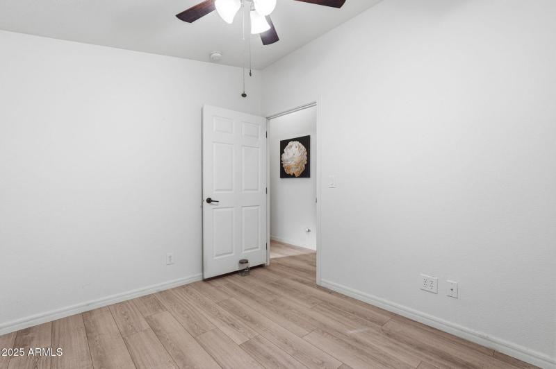 29-web-or-mls-029_ListerPros