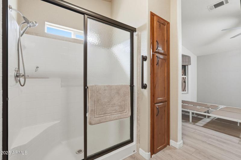 37-web-or-mls-037_ListerPros