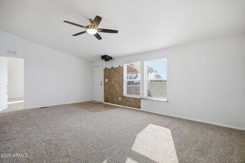 8476PuebloLn-SnowflakeAZ-8