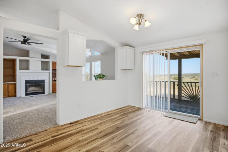 8476PuebloLn-SnowflakeAZ-9