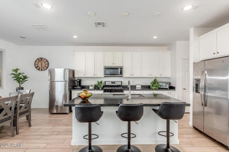 Spacious, Entertaining Island Kitchen
