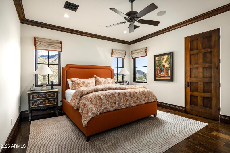 Ensuite Secondary Bedroom