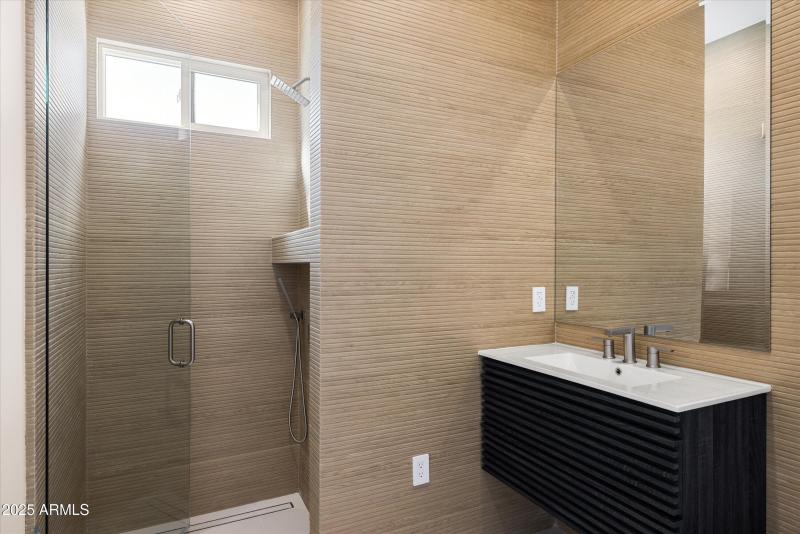 39-6026 E Pershing Dr_39