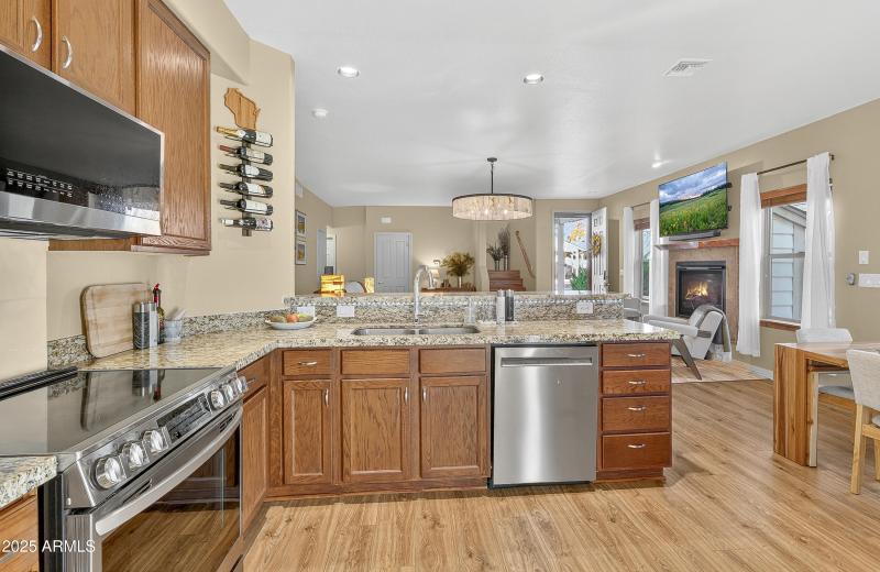 1128 N Flowing Springs Trl