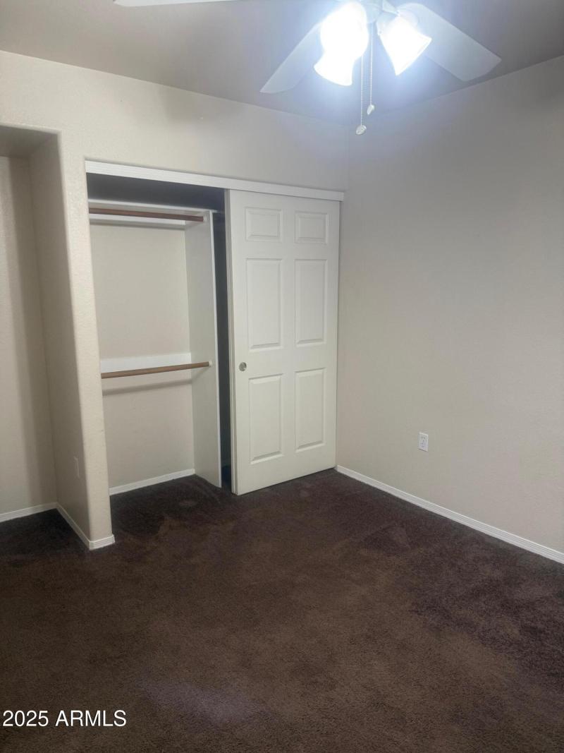 2071 Hawthorne second guest bedroom 2