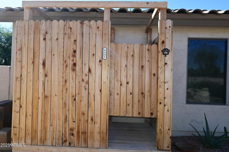 Outdoor Shower & Pet Wash Area
