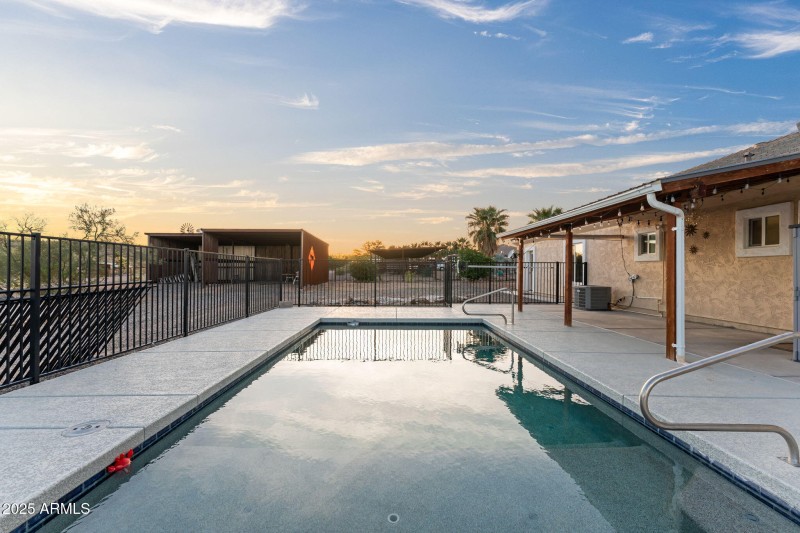 4045 Black Mountain Rd