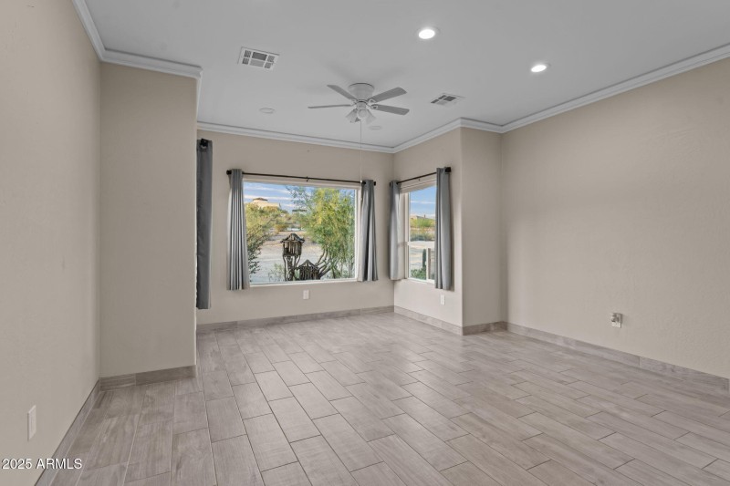 4045 Black Mountain Rd