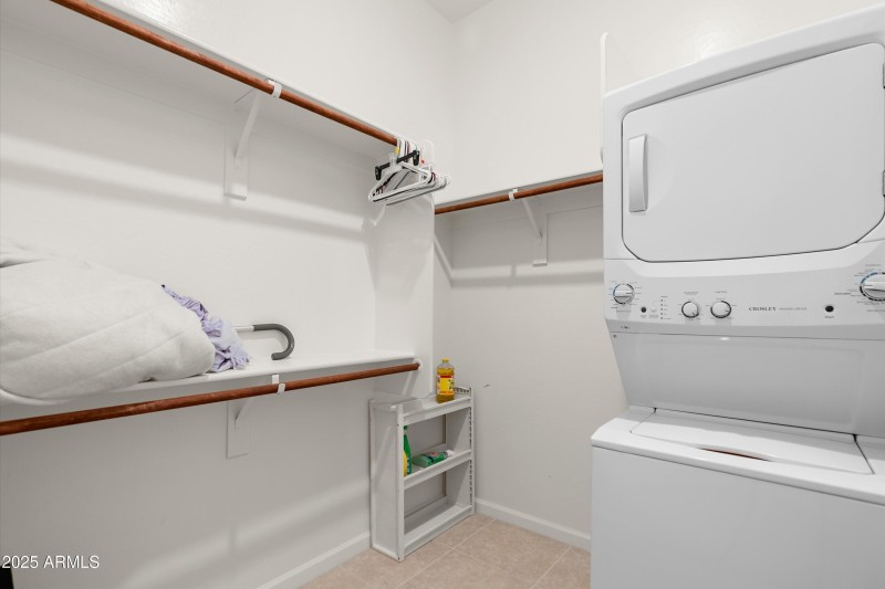 26-20251108-DSC09438