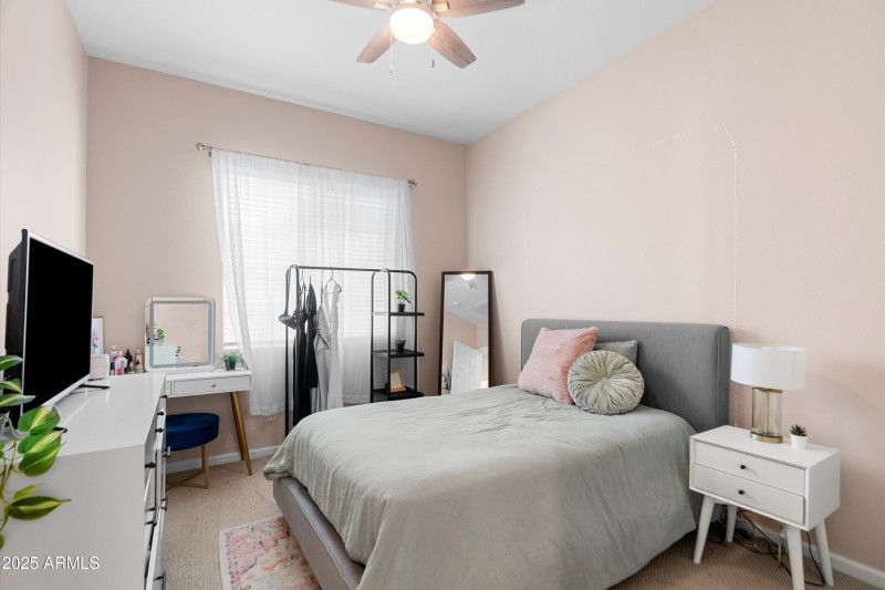 30-20251108-DSC09450