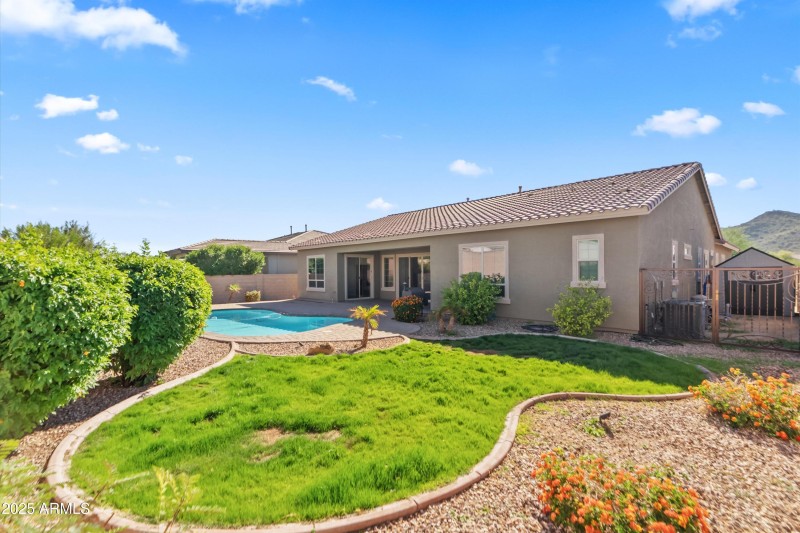 44-20251108-DSC09345