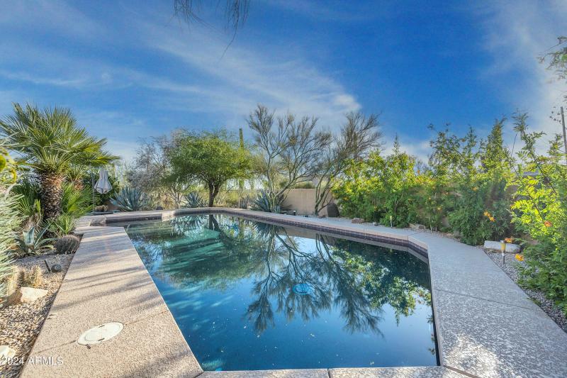 8400 E Dixileta Dr-55