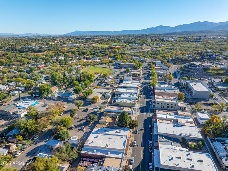 107 E Pinal Street-22