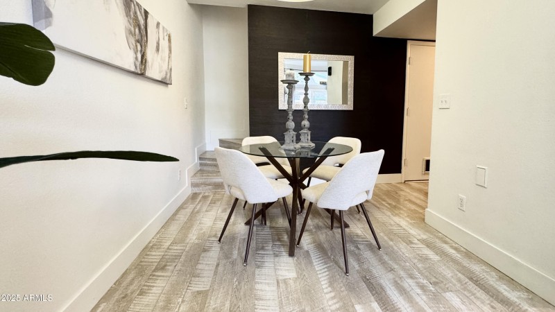 townhouse_dining-room