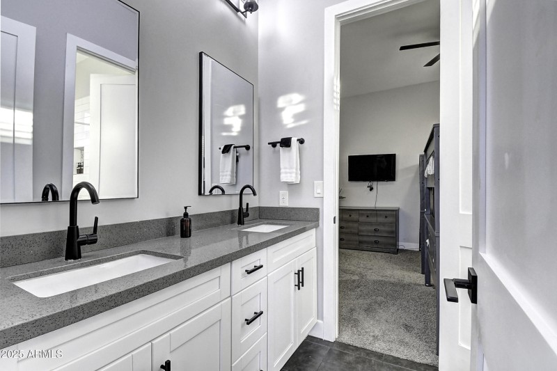 4095 E Nisbet Rd (31)