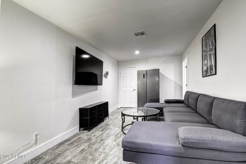 4101 E Nisbet Rd (20)