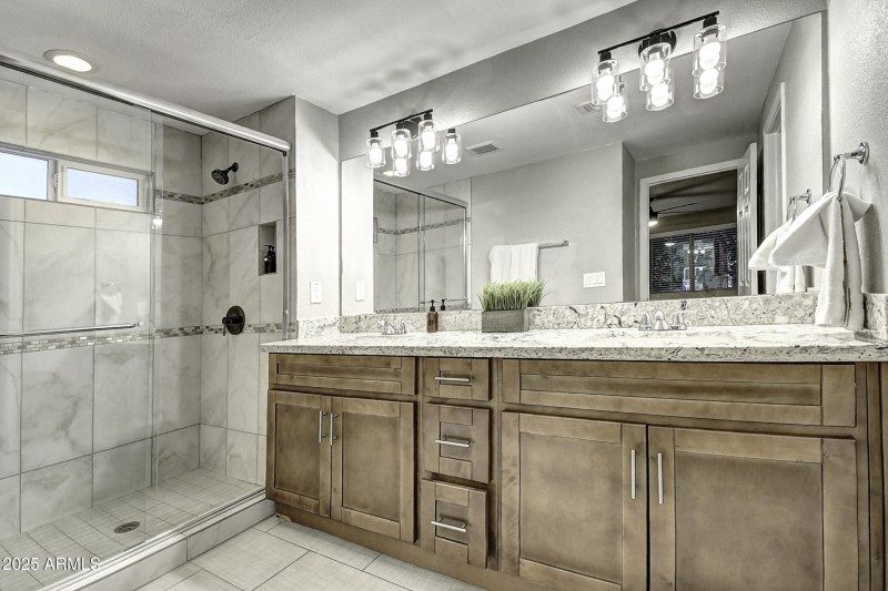 4101 E Nisbet Rd (30)