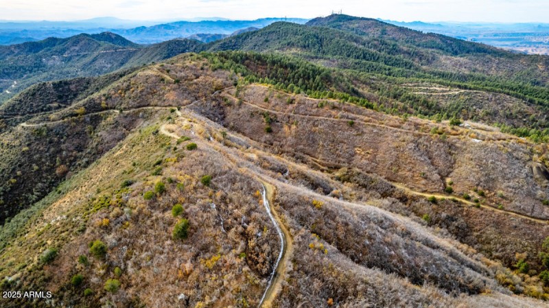 20251111072203349378000000-o