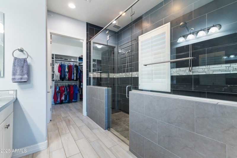 ENORMOUS Walk-in Shower