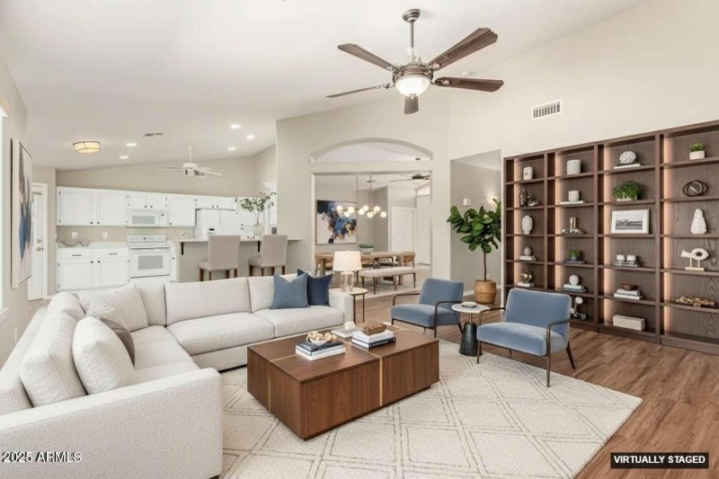 11508 E Medina Ave. Great Rooom Custom R