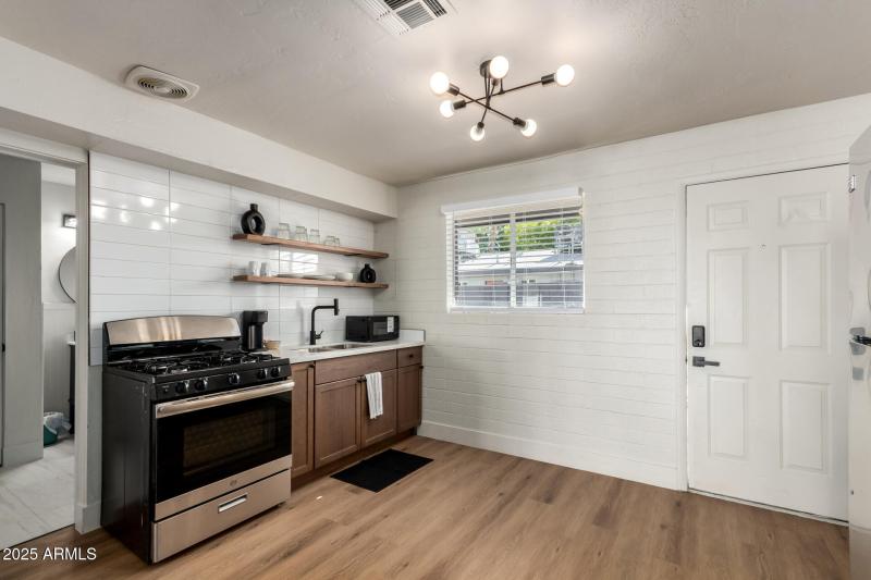 1 Bedroom Unit Kitchen